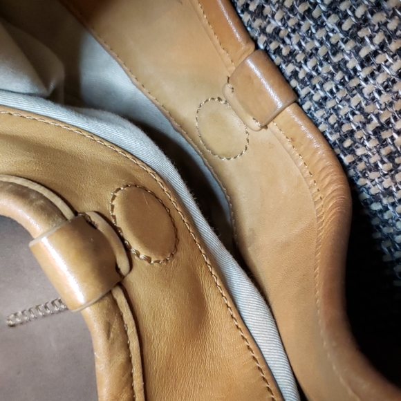 Ugg Hobo - Picture 7 of 8